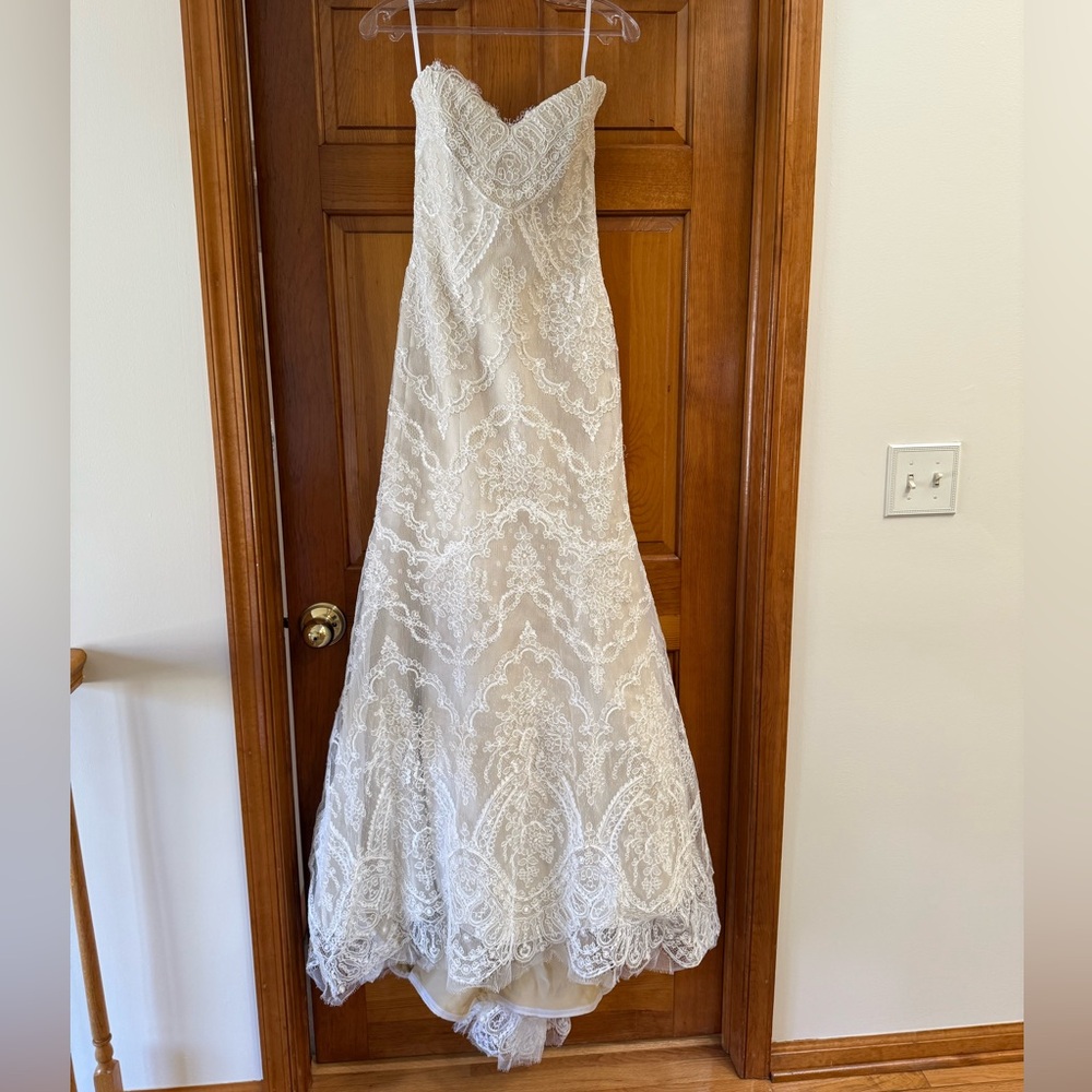 NEW Marisa Bridal Lace Strapless Gown